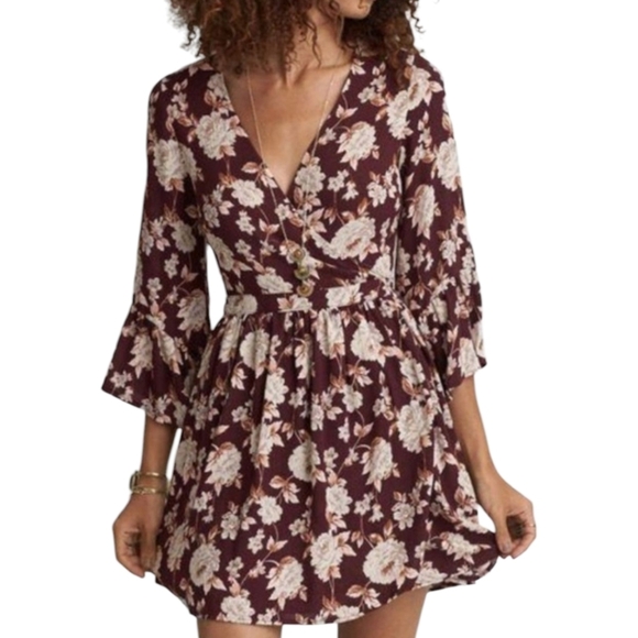 American Eagle Burgundy Floral Wrap Mini Dress Size Large - Picture 1 of 5